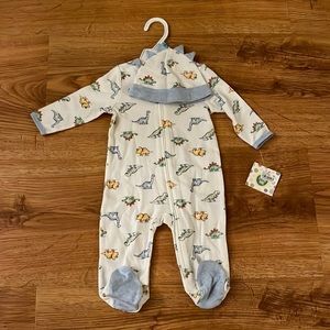 5/$10 Little Me White Dinosaur Sleep and Play Footie Pajama and Hat 6m
